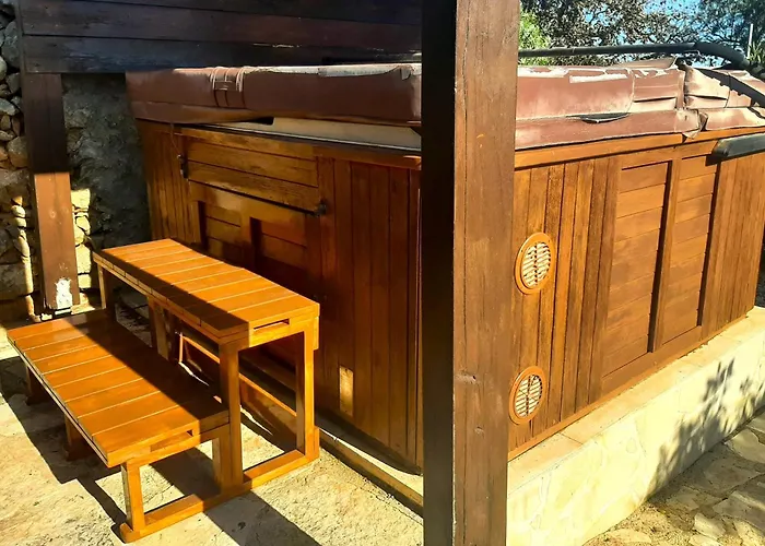 Villa Velanidia In Drapanos