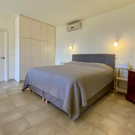 Velanidia In Drapanos * Ханья (Крит)